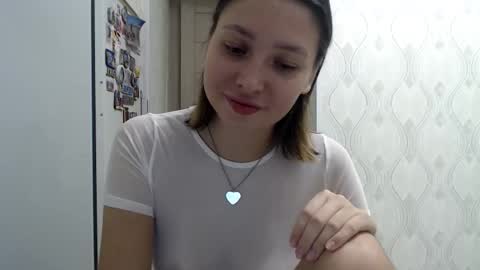 genev__ievee online show from 11-18-25, 05:28