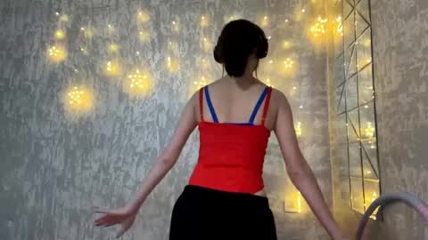 Riana online show from 04-14-26, 03:29