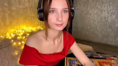 Riana online show from 04-17-26, 03:20