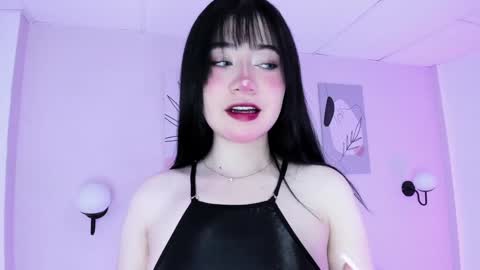 Snapshot of gennesis_love chatting on 12-18-24, 04:42 Sofia online show from 12-18-24, 04:42