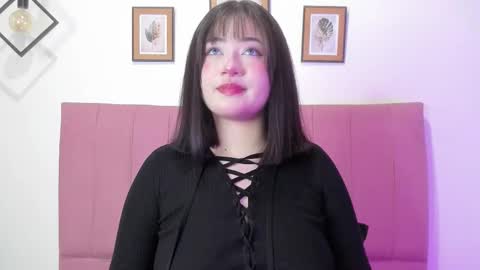 Snapshot of gennesis_love chatting on 11-21-25, 04:00 Sofia online show from 11-21-25, 04:00