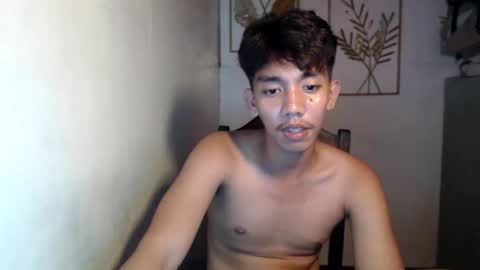 Rayl online show from 10-22-25, 03:40