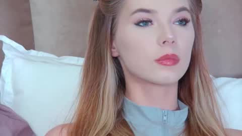 Snapshot of gentlerossi chatting on 09-10-25, 05:13 GentleRossi online show from 09-10-25, 05:13