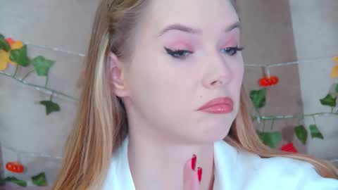 Snapshot of gentlerossi chatting on 10-21-25, 03:35 GentleRossi online show from 10-21-25, 03:35