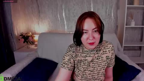 Snapshot of gentlesine chatting on 04-27-26, 09:18 gentlesine online show from 04-27-26, 09:18