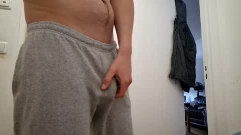 georg0300 online show from 05-13-26, 08:44