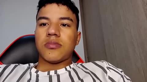 Snapshot of george_cams1 chatting on 02-15-25, 10:31 Jorge online show from 02-15-25, 10:31