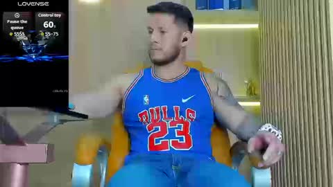 Snapshot of george_diesell_ chatting on 09-10-25, 11:05 George online show from 09-10-25, 11:05