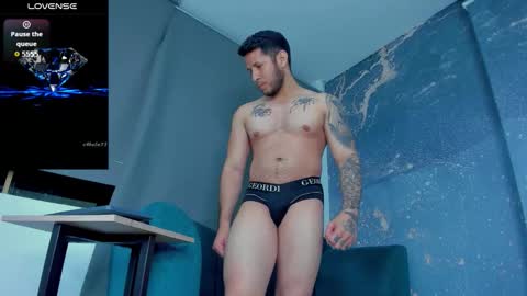 Snapshot of george_diesell_ chatting on 10-12-25, 08:02 George online show from 10-12-25, 08:02