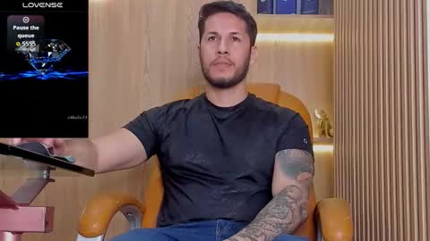 Snapshot of george_diesell_ chatting on 11-22-25, 08:41 George online show from 11-22-25, 08:41