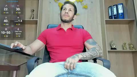 Snapshot of george_diesell_ chatting on 07-17-26, 05:03 George online show from 07-17-26, 05:03