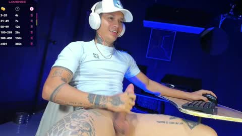 Snapshot of george_prince2 chatting on 04-21-26, 06:55 independent model online show from 04-21-26, 06:55