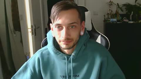 georgek0011 online show from 02-14-26, 02:14