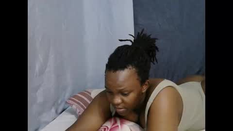 georgeous_kimberly online show from 09-21-25, 08:27