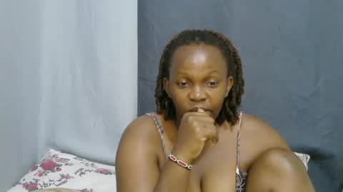 Snapshot of georgeous_kimberly chatting on 04-20-26, 07:33 georgeous_kimberly online show from 04-20-26, 07:33