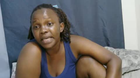 Snapshot of georgeous_kimberly chatting on 05-15-26, 07:10 georgeous_kimberly online show from 05-15-26, 07:10
