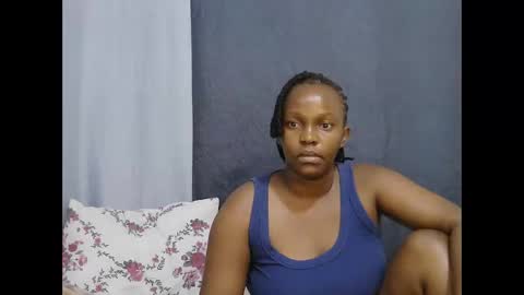 Snapshot of georgeous_kimberly chatting on 05-26-26, 02:18 georgeous_kimberly online show from 05-26-26, 02:18