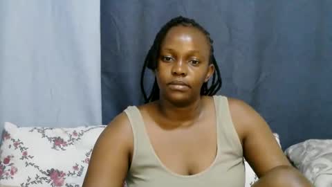Snapshot of georgeous_kimberly chatting on 05-26-26, 09:33 georgeous_kimberly online show from 05-26-26, 09:33