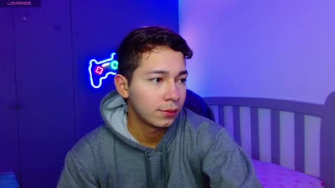 GEORGE online show from 01-20-25, 01:39