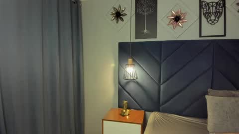 Snapshot of georgina_sensuelle chatting on 04-25-26, 11:02 Georgina online show from 04-25-26, 11:02