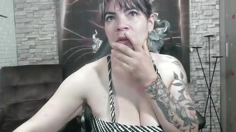 Georgina  online show from 02-03-25, 06:34