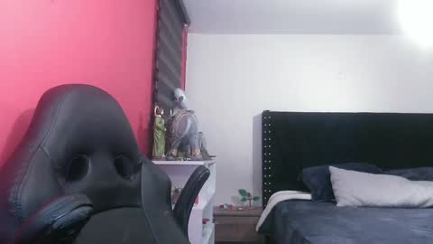 Georgina  online show from 10-07-25, 01:58