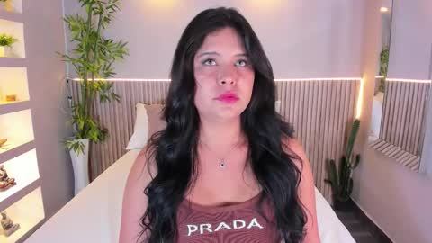 Snapshot of georginareyes chatting on 02-20-26, 10:43 GeorginaReyes online show from 02-20-26, 10:43