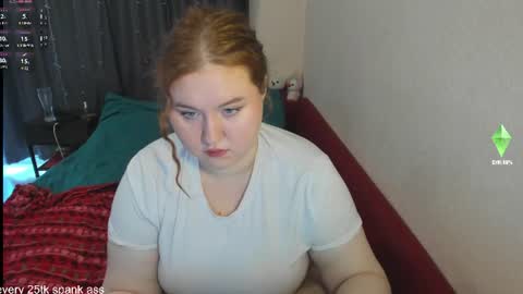 Snapshot of georginia_grimes chatting on 06-21-26, 11:02 Georginia online show from 06-21-26, 11:02