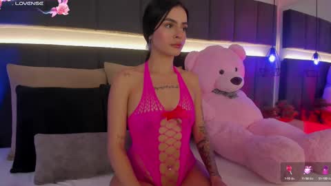 Kendal  online show from 02-19-25, 11:25