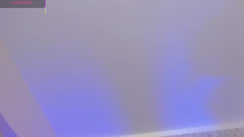 Kendal  online show from 10-04-25, 03:43