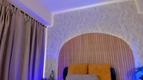 Kendal  online show from 03-13-26, 03:51