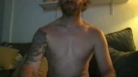 Snapshot of gerez20 chatting on 05-21-26, 10:17 gerez20 online show from 05-21-26, 10:17