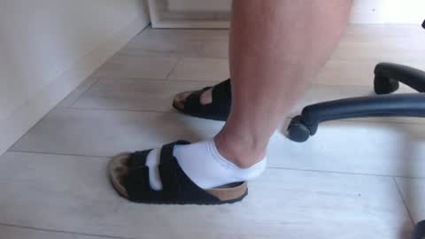 GermanSoleBro online show from 07-13-26, 07:33