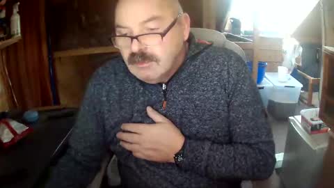 germany_50 online show from 12-18-25, 03:07