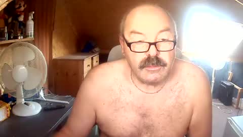 Snapshot of germany_50 chatting on 07-15-26, 04:51 germany_50 online show from 07-15-26, 04:51