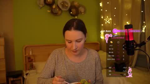 Anna online show from 09-18-25, 12:51