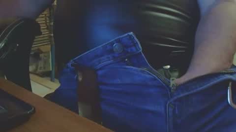 Snapshot of geterdone69mmm chatting on 03-01-26, 10:56 geterdone69mmm online show from 03-01-26, 10:56