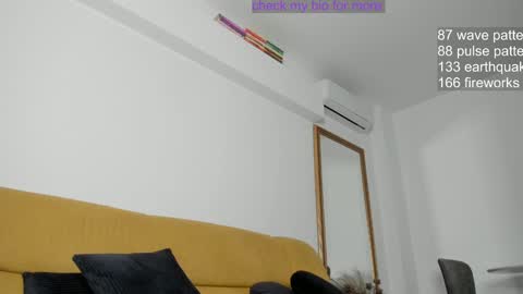 Snapshot of getlust chatting on 12-02-24, 01:13 Brad online show from 12-02-24, 01:13