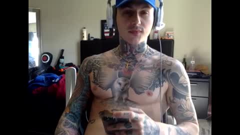 Snapshot of ggwicked chatting on 02-25-25, 05:15 ggwicked online show from 02-25-25, 05:15