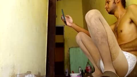 Gaby online show from 10-09-25, 05:22