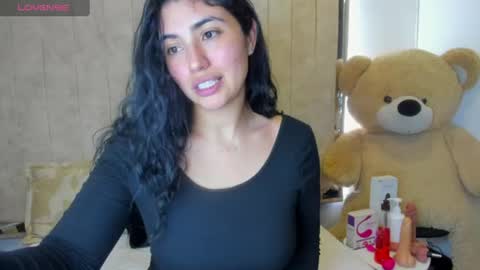 Snapshot of ghanimastrom chatting on 07-01-26, 11:48 Danna Astrom online show from 07-01-26, 11:48
