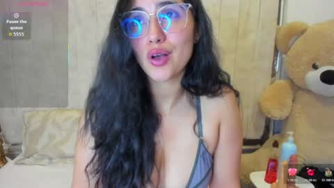 Snapshot of ghanimastrom chatting on 07-15-26, 05:07 Danna Astrom online show from 07-15-26, 05:07