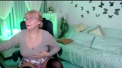 Ghertrudequeen online show from 11-22-25, 05:17