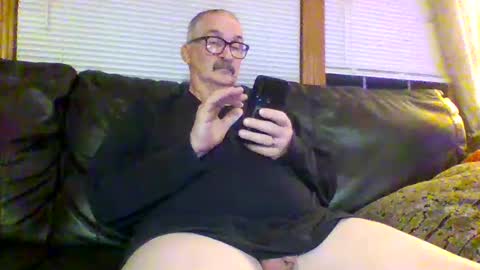 ghost2534 online show from 12-29-24, 11:50