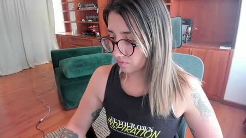 andy online show from 12-26-24, 02:27