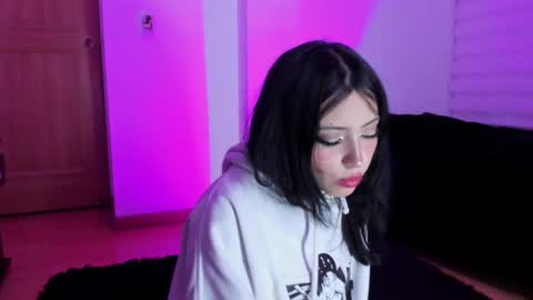 ghostly_doll online show from 01-23-25, 07:11