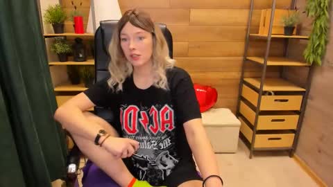 Sweety online show from 02-10-25, 09:25