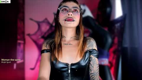 Snapshot of ghostlydolll chatting on 10-01-25, 05:41 Sara online show from 10-01-25, 05:41