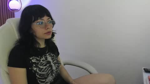 Snapshot of ghostmila chatting on 04-13-26, 03:56 Milaa online show from 04-13-26, 03:56