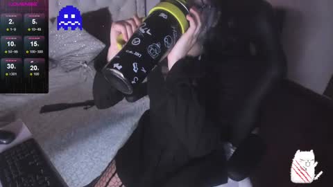 Snapshot of ghosty_doll chatting on 03-12-25, 08:10 Allison online show from 03-12-25, 08:10